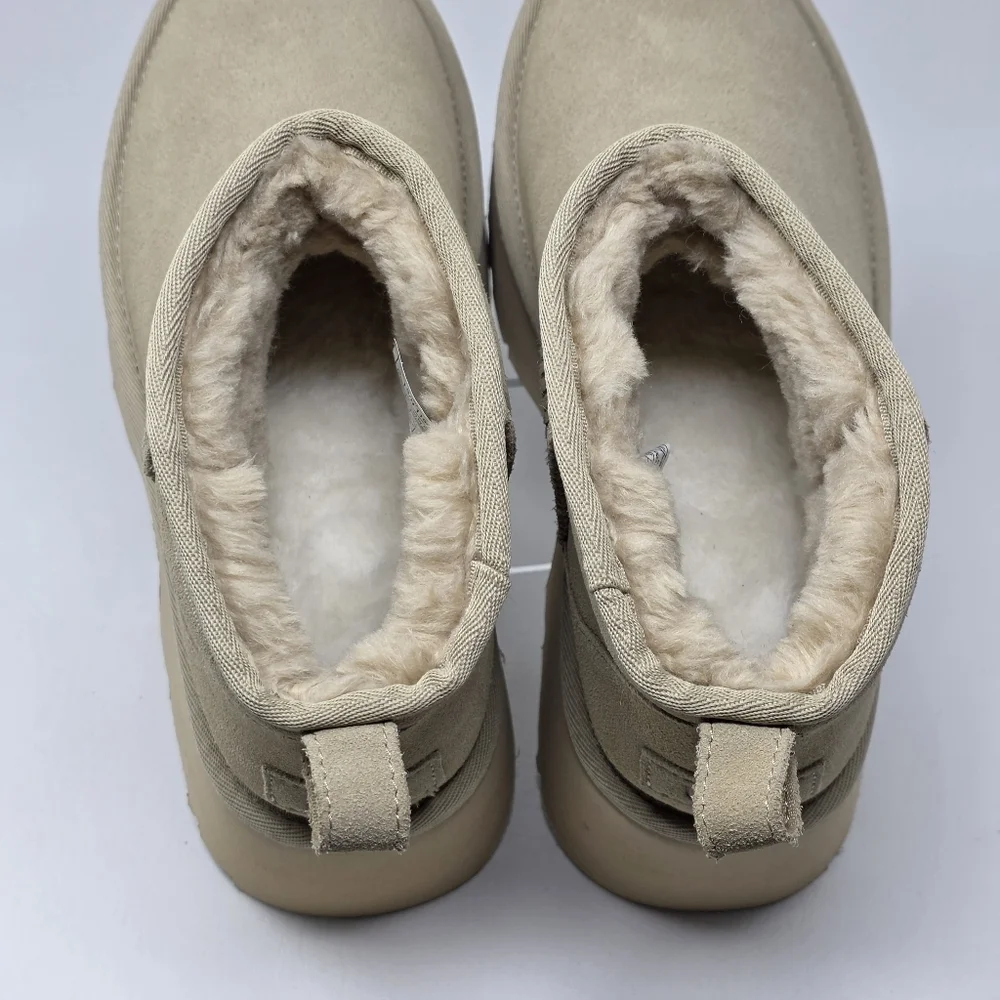 UGG womens mini